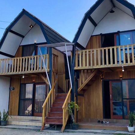 Villa Madinna Dieng Diyeng Exteriör bild