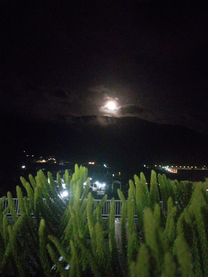 Villa Madinna Dieng Diyeng Exteriör bild