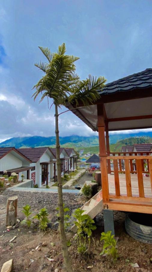 Villa Madinna Dieng Diyeng Exteriör bild