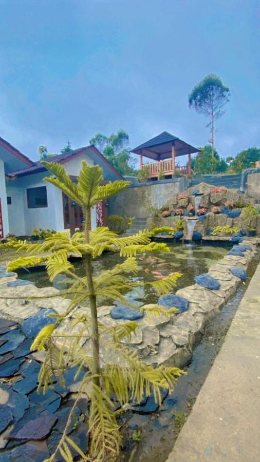 Villa Madinna Dieng Diyeng Exteriör bild