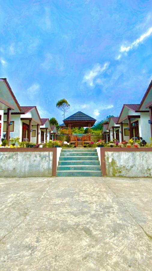 Villa Madinna Dieng Diyeng Exteriör bild